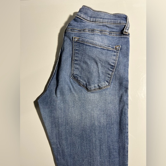 Banana Republic Sculpt Skinny Denim | Size 4 - Picture 2 of 7